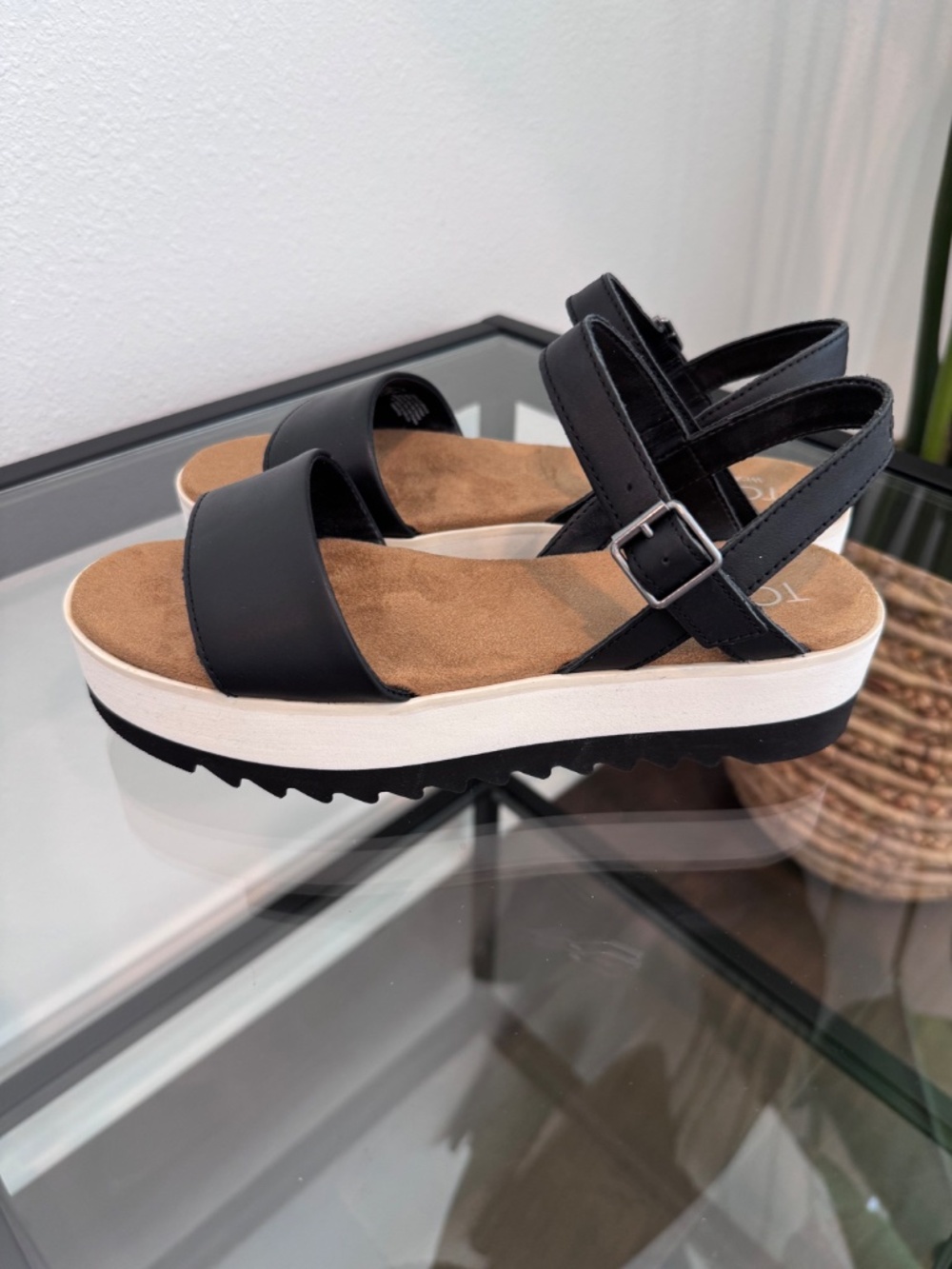 TOMS Women’s Brynn Vetiver Leather Platform Black Sandals Size 6 - Picture 7 of 16